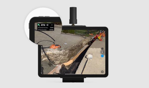 Pix4D viDoc RTK Rover for iPad Pro