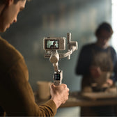 DJI RS 4 Mini Combo - Handheld Camera Stabilizer – Image 3 | DroneNerds