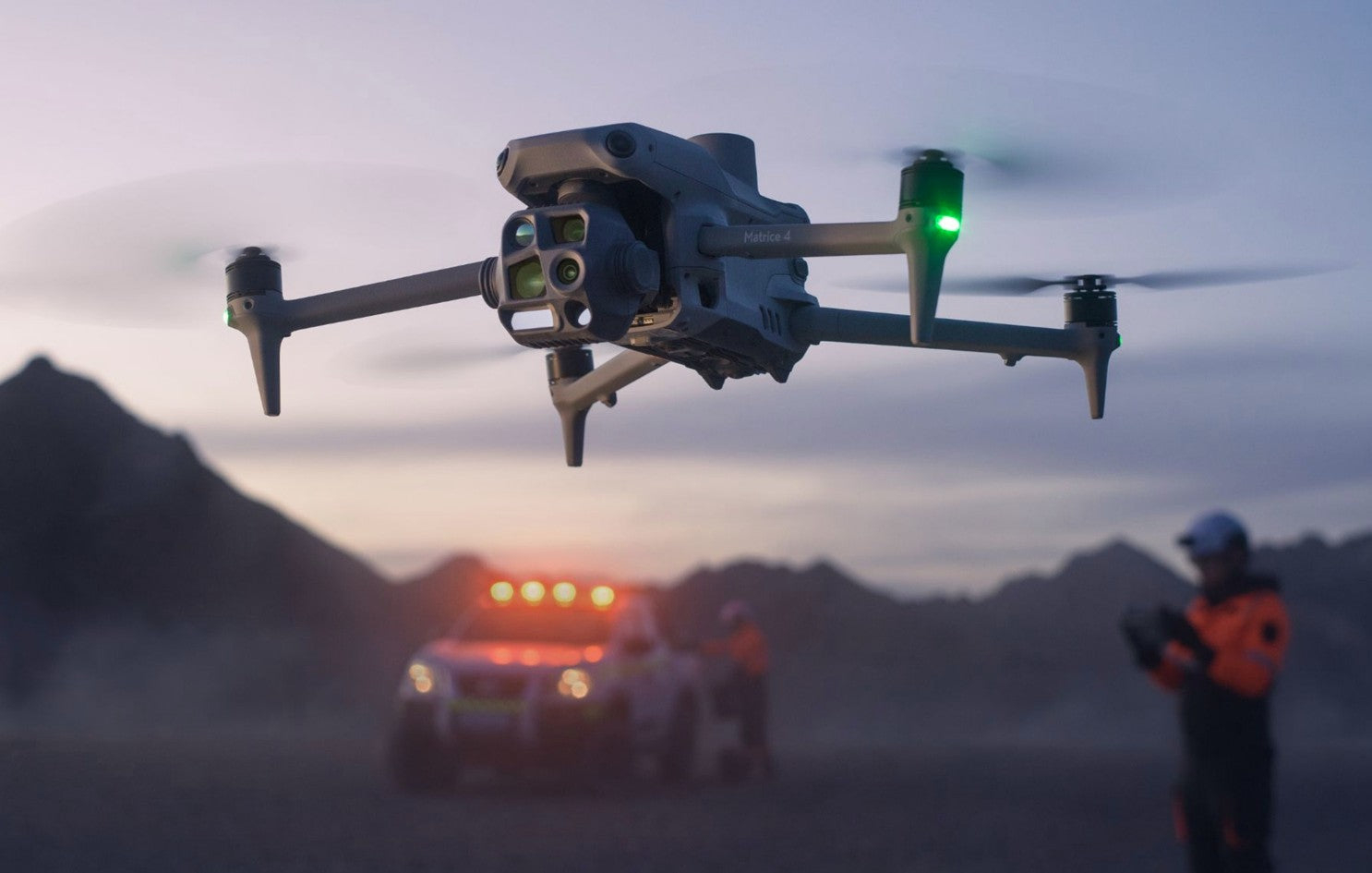 DJI Matrice 4T Enterprise Thermal Drone - 640×512 Thermal, 48 MP Zoom, Laser Rangefinder