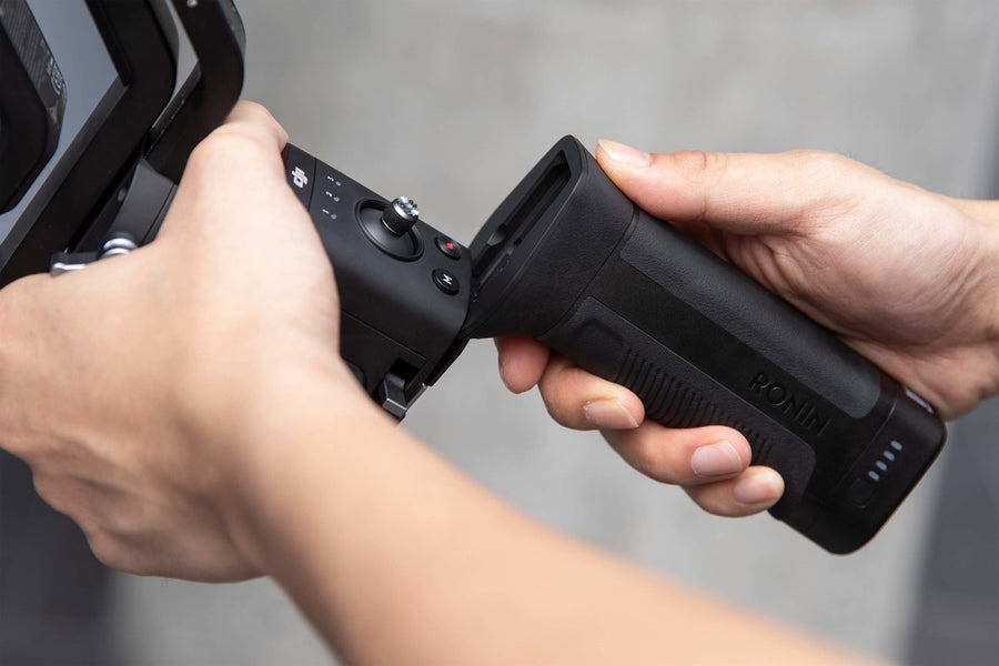 DJI Ronin-SC BG18 Grip – Image 2 | DroneNerds