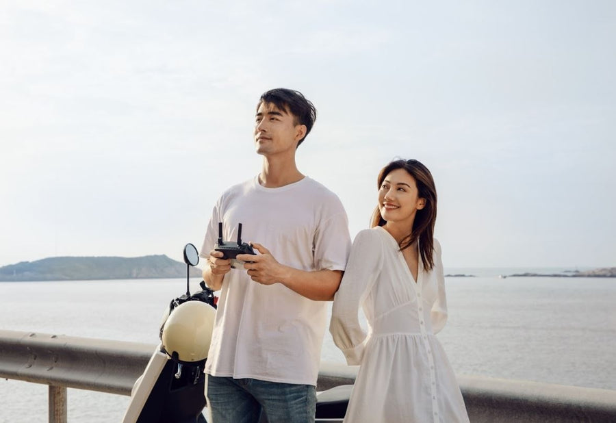 DJI Mavic Mini Bundle with Charging Base and Extra Battery – Image 9 | DroneNerds