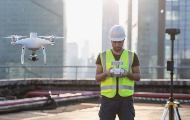 DJI Phantom 4 RTK + D-RTK 2 Mobile Station Combo (Shield Basic) – Image 4 | DroneNerds